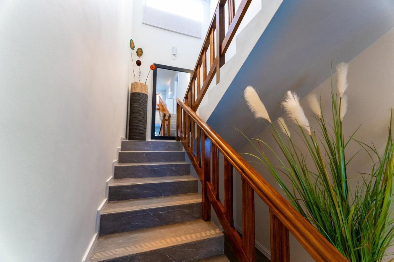 Preety Blue Residence Villas Grand-Baie Eksteriør bilde